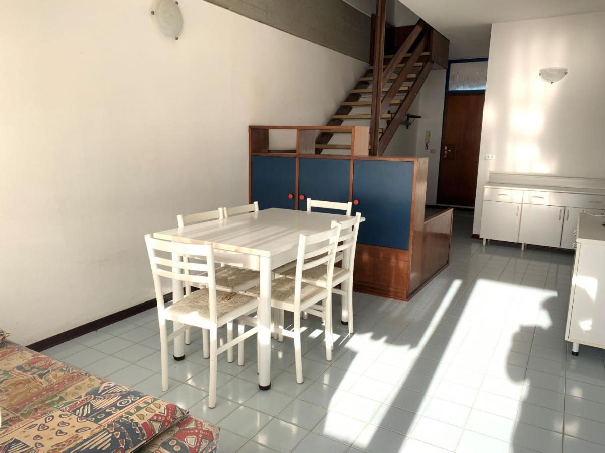 Residence Penelope - Walterigato Apartments Solo Per Famiglie Lido di Jesolo Ngoại thất bức ảnh